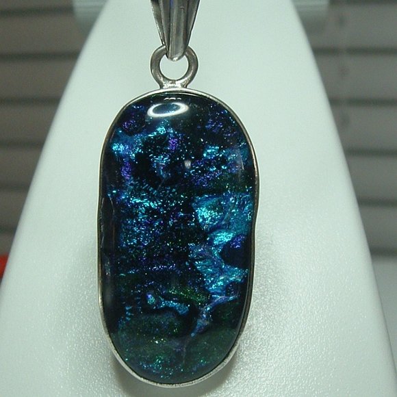 Dichroic Glass Sterling Silver Pendant - Picture 3 of 4